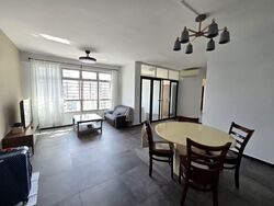 Blk 292B Skypeak @ Bukit Batok (Bukit Batok), HDB 4 Rooms #580278281